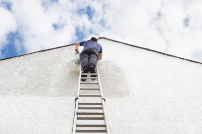 Peinture extérieure à Richerenches — façades et ravalement